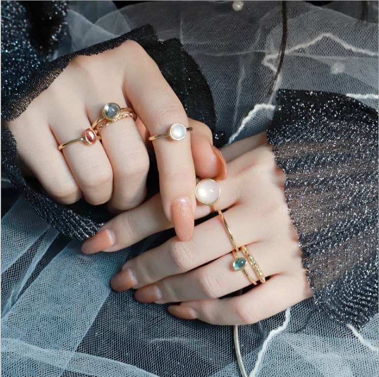 shop with crypto buy HUANZHI 2021 New Korea 8pcs/set Vintage Colorful Stone Metallic Chain Trendy Geometry Hit Rings Set for Women Girls Jewelry pay with bitcoin