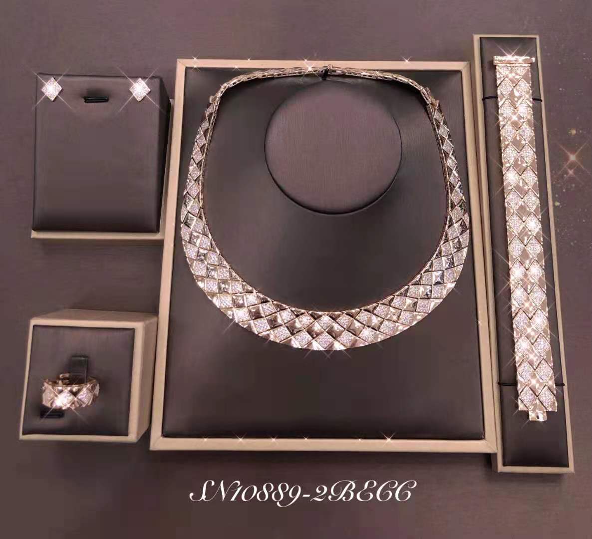 shop with crypto buy Accking 4pcs Bridal Zirconia Full Jewelry Sets For Women Party Luxury Dubai Nigeria CZ Crystal Wedding necklace sets pay with bitcoin