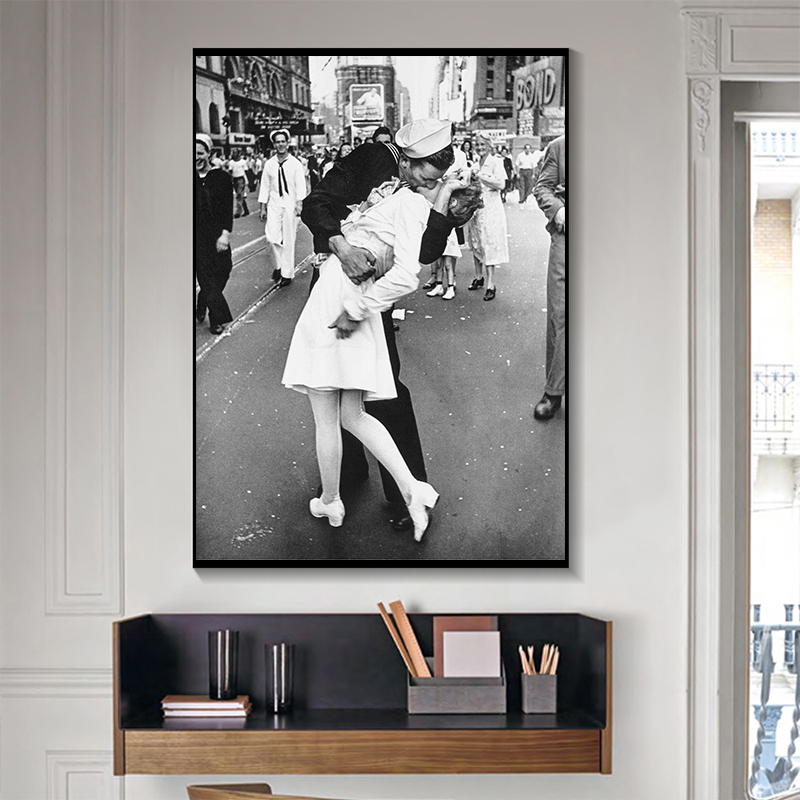 shop with crypto buy Vintage Art Black And White wall art Victory Kiss Poster New York Canvas Painting Picture Print Home Wall Art Decoration (40x60cm no frame) pay with bitcoin