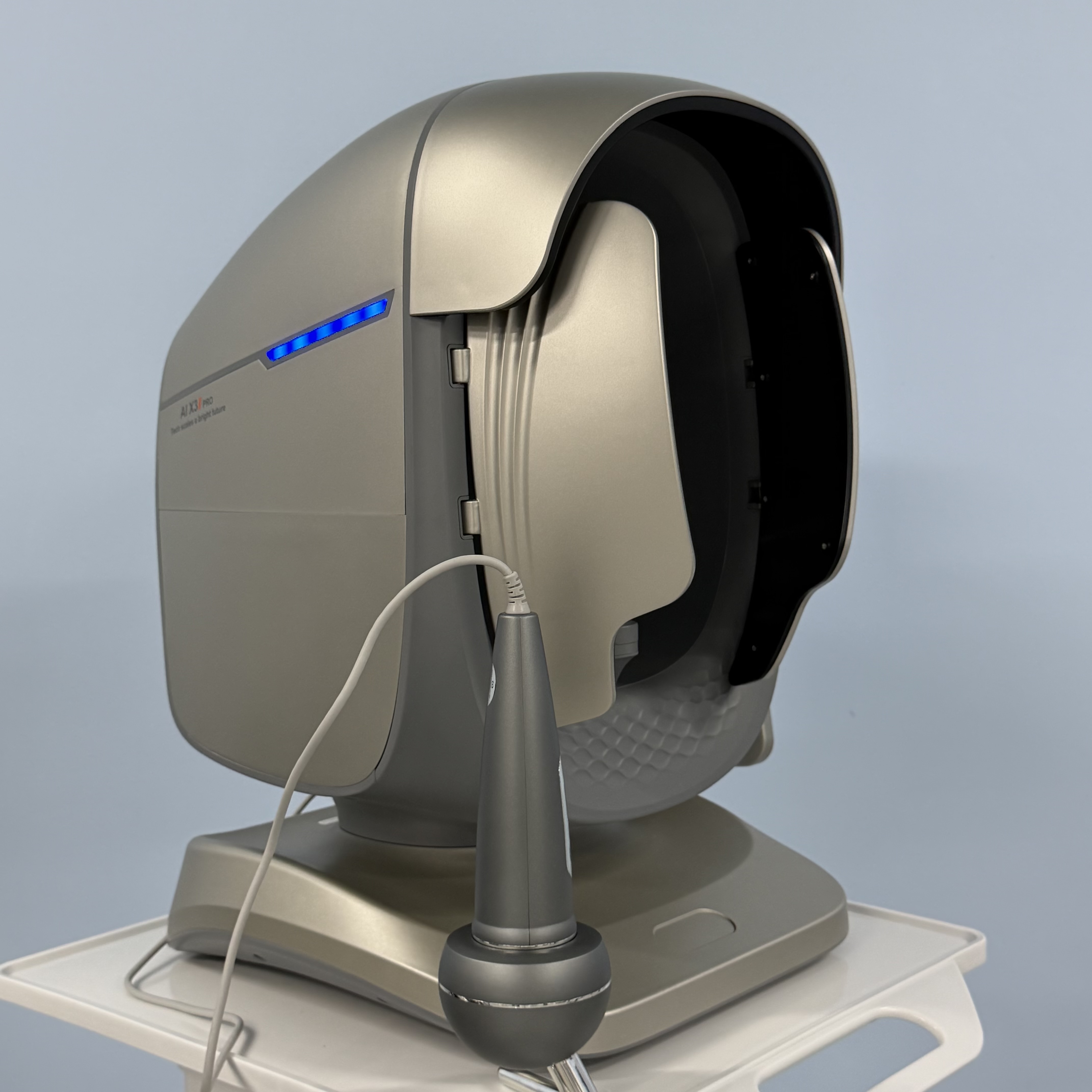 The AI ??Skin Analyzer X3Pro Facial Skin Analyzer Supports Hair And Scalp Analysis, As Well as beauty care techniques. - Image 3