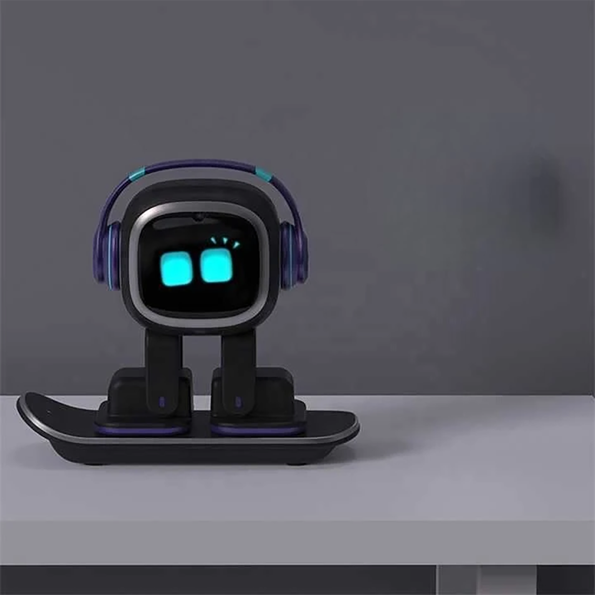 AI EMO Robot  Smart Companion Robot Toy with Voice Recognition for Emotional Communication Electronic Pet for Kids And Adults - Image 3