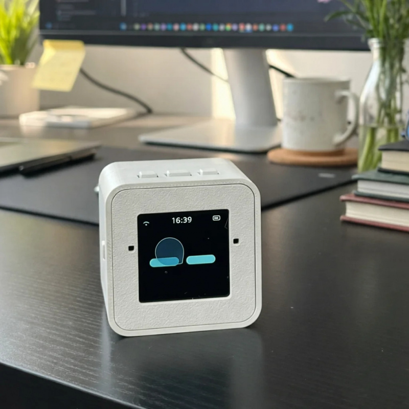 Deep Seek Xiao Zhi Mini AI Robot | Smart Voice Chatbot, Emotional Interaction, Personalized AI Companion, Unique Gift Idea - Image 6